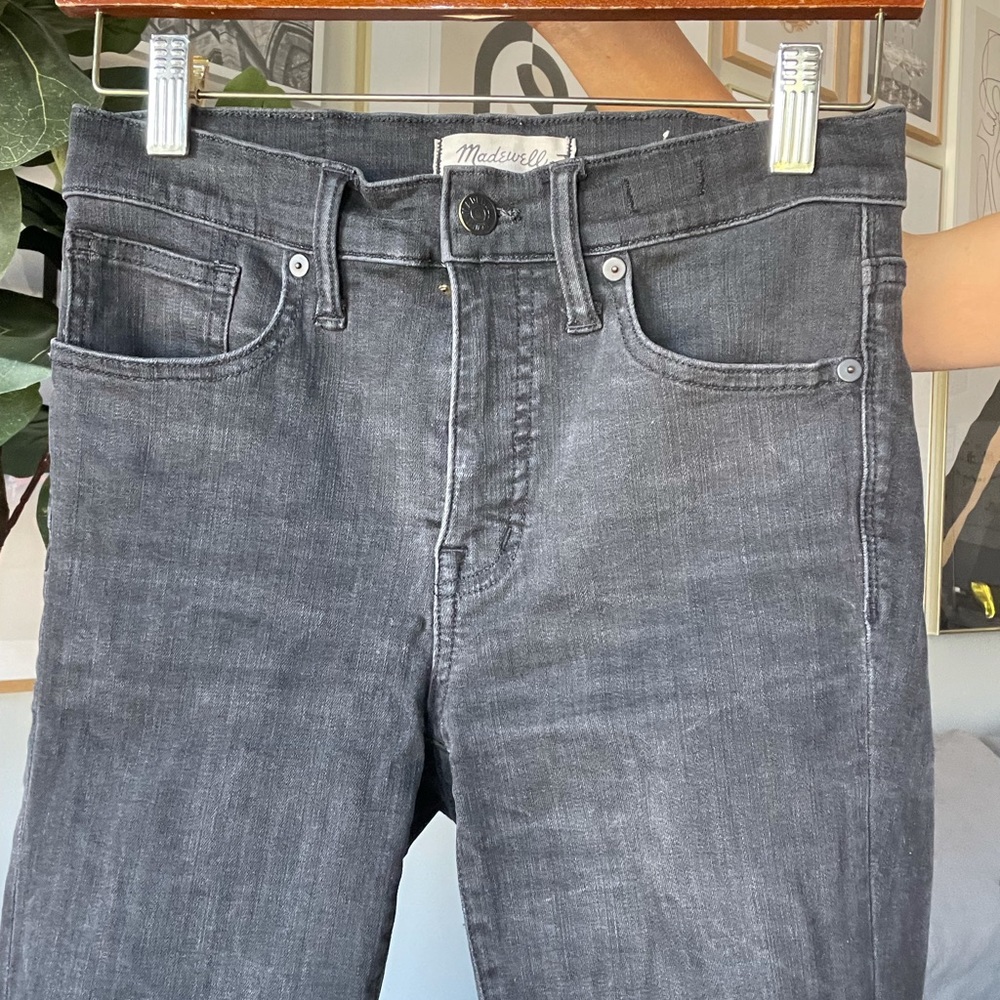 MADEWELL SKINNY BLACK DISTRESSED JEANS